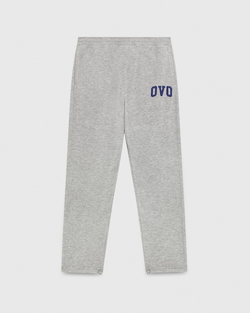 pantalones octobers very own ovo arch logo open hem sweatpant grises