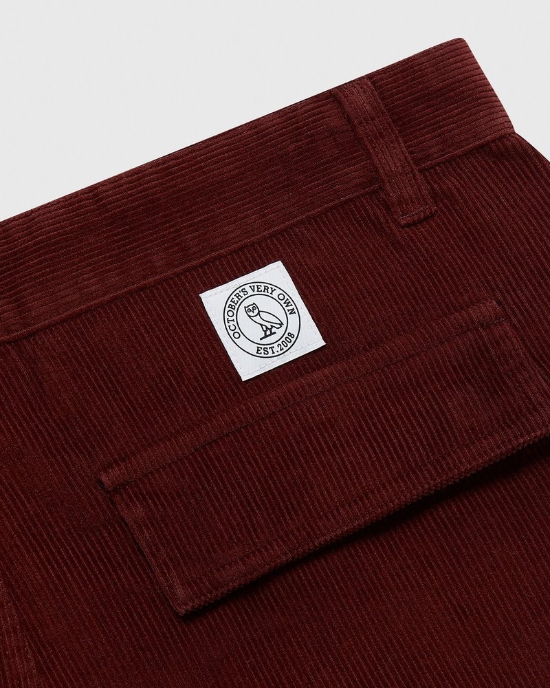 pantalones octobers very own ovo corduroy cargo pant rojos